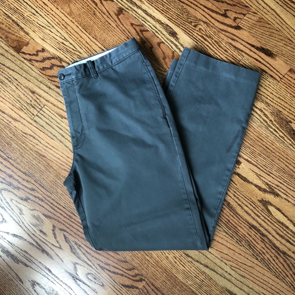 JCrew Regular Fit Essential Chino, 35W Men’s